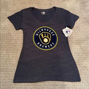Womens T-shirt.  Milwaukee Brewers logo.  Size S